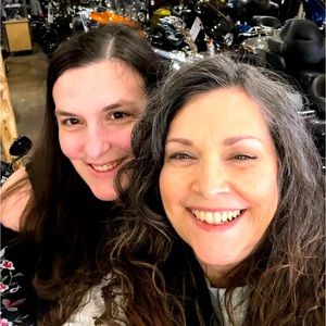 Meet your Posher, Kelly